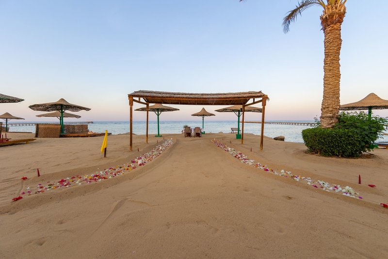 Flamenco Beach & Flamenco Resort 13