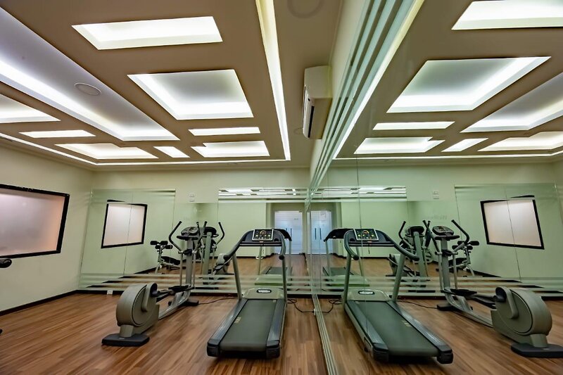 Flamenco Beach & Flamenco Resort 51