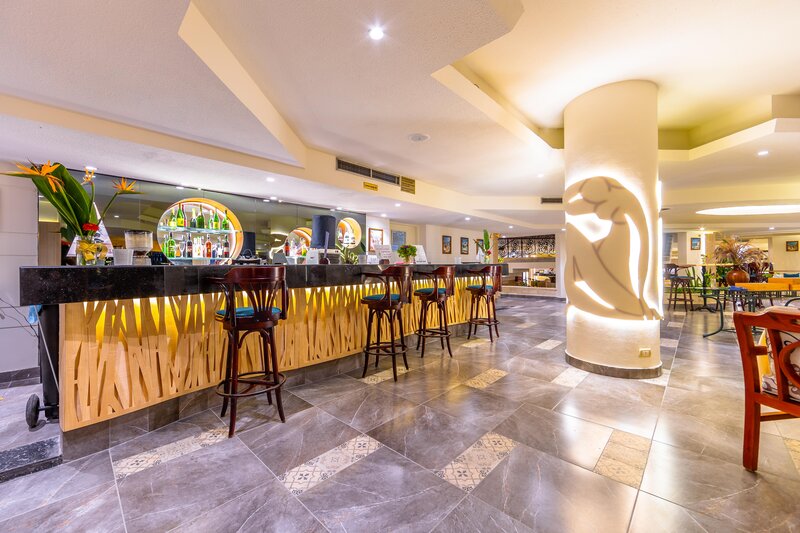 Flamenco Beach & Flamenco Resort 62