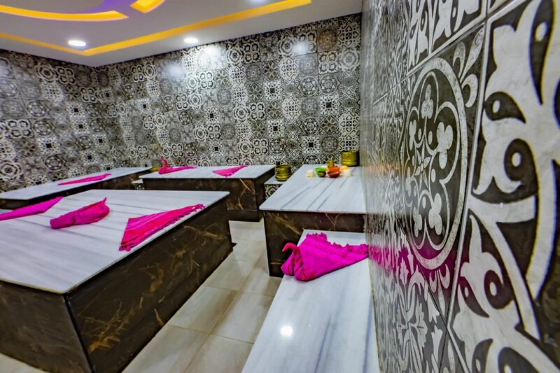 Flamenco Beach & Flamenco Resort 65