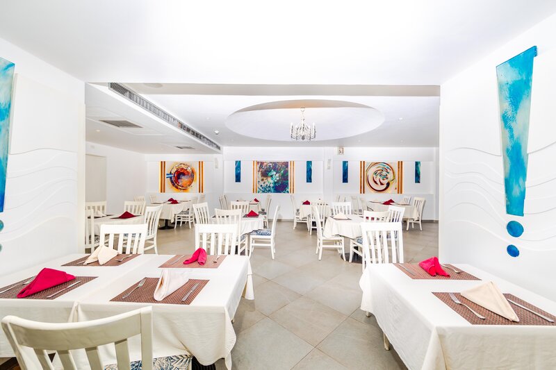 Flamenco Beach & Flamenco Resort 68