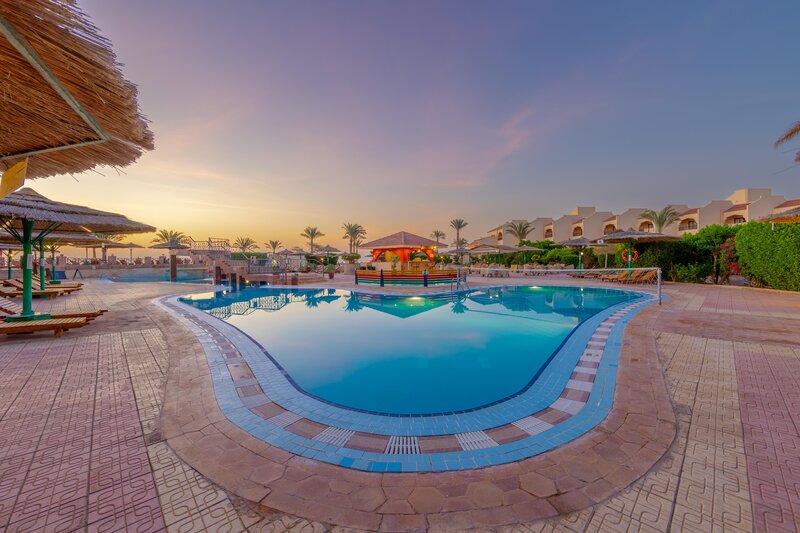 Flamenco Beach & Resort 34