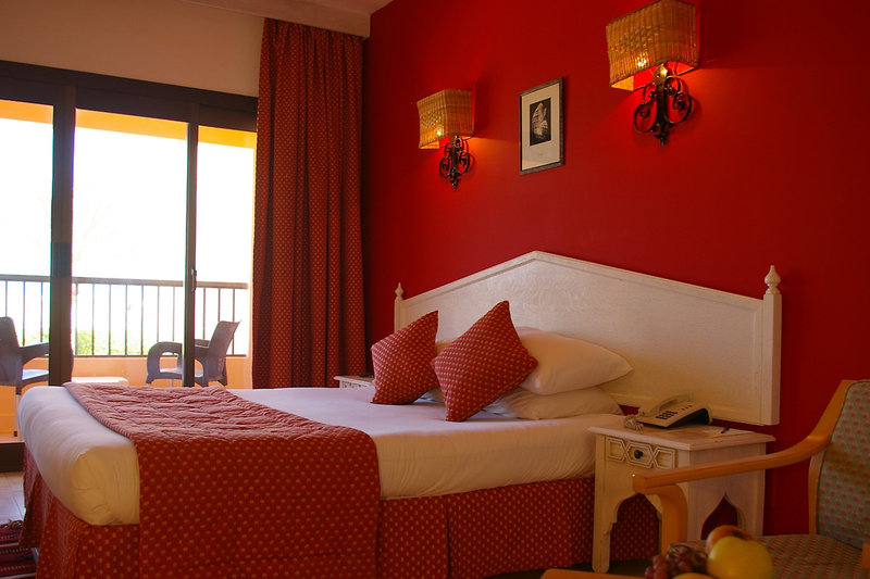 Flamenco Beach & Resort 86