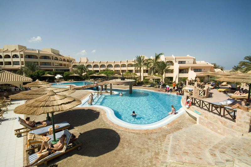 Flamenco Beach & Resort 88