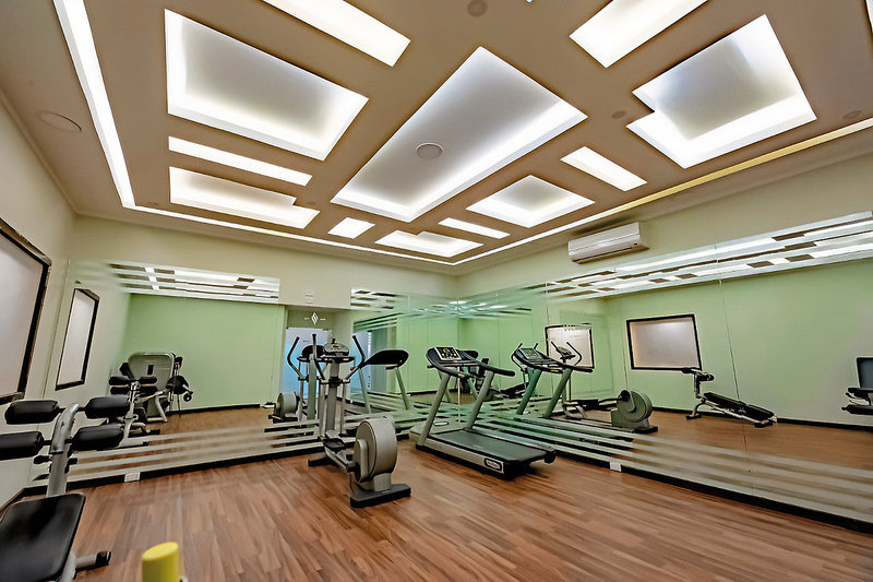 Flamenco Beach & Flamenco Resort 26