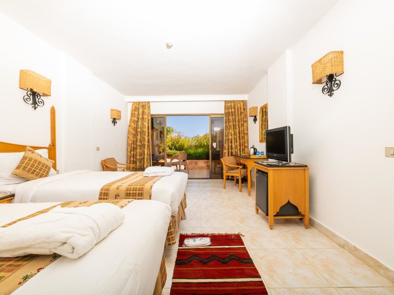 Flamenco Beach & Resort 38