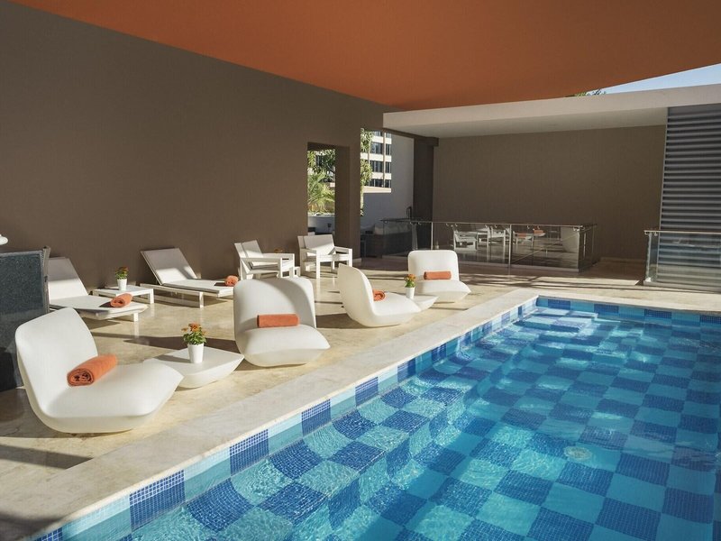 El Embajador A Royal Hideaway Hotel 18 - Outdoor Pool