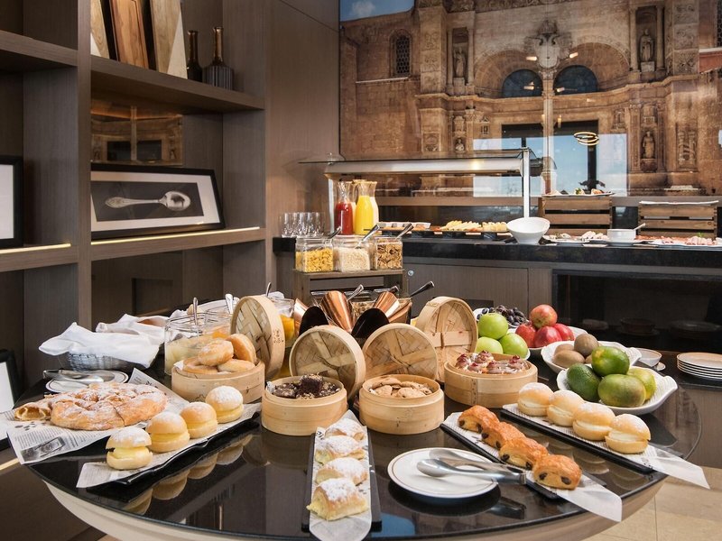 El Embajador A Royal Hideaway Hotel 32 - Restaurant