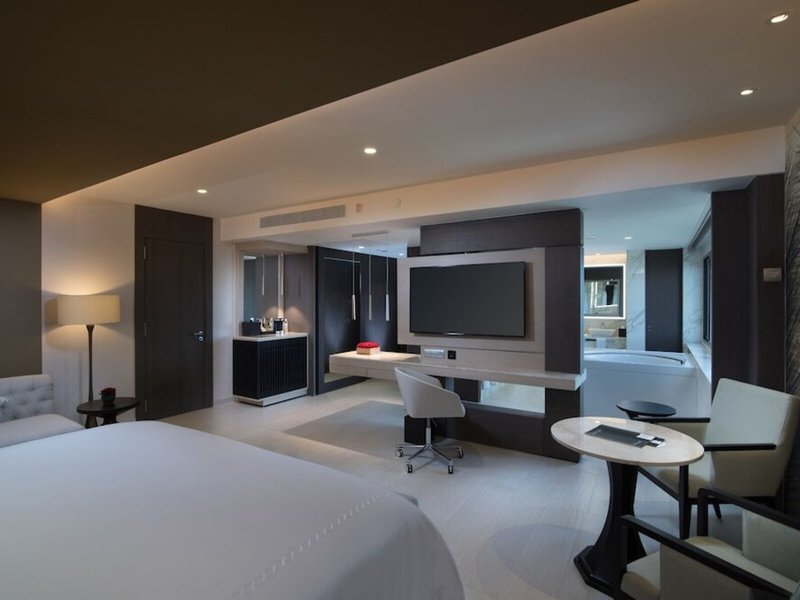 El Embajador A Royal Hideaway Hotel 47 - Room Example