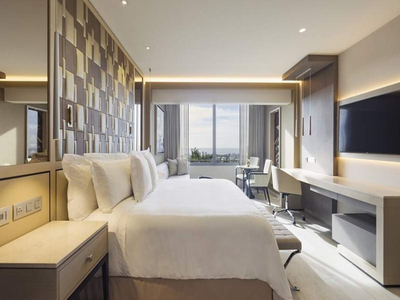 El Embajador A Royal Hideaway Hotel 49 - Room Example
