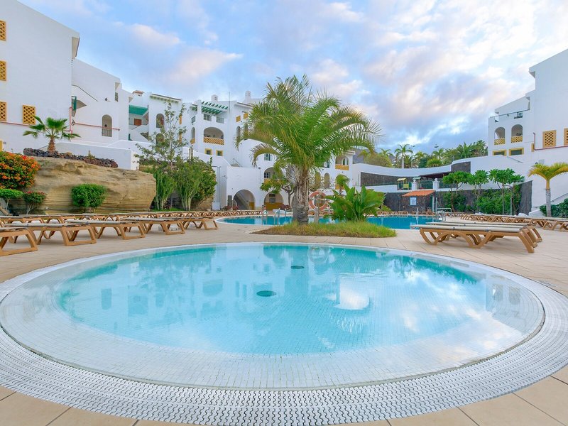 Sunset Harbour Club 9 - Outdoor Pool