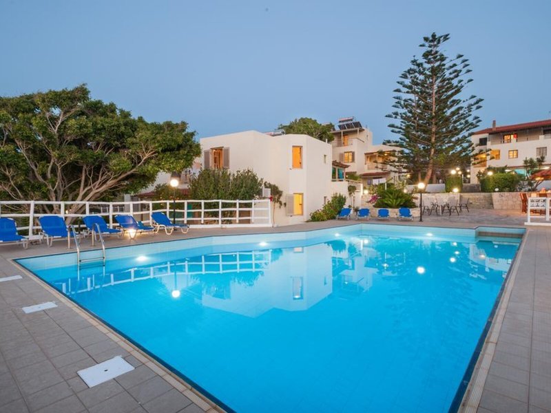 Panorama Sea View Hotel Apartments 13