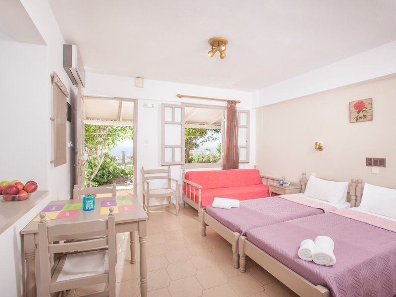 Panorama Sea View Hotel Apartments 29