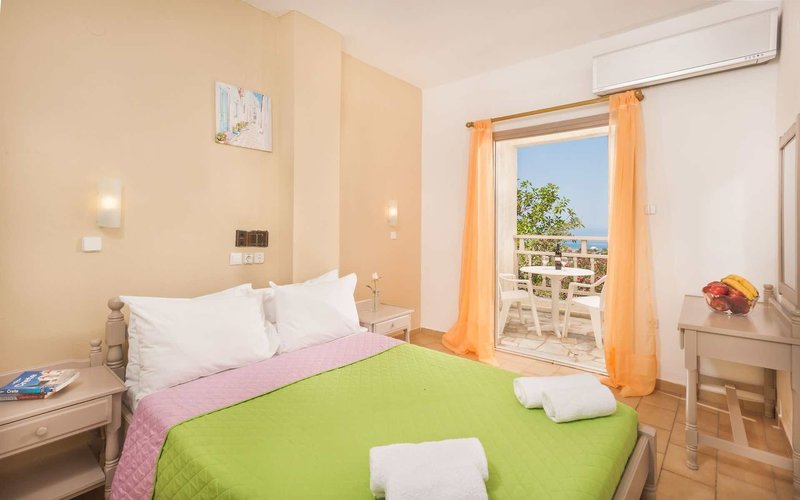 Panorama Sea View Hotel Apartments 4
