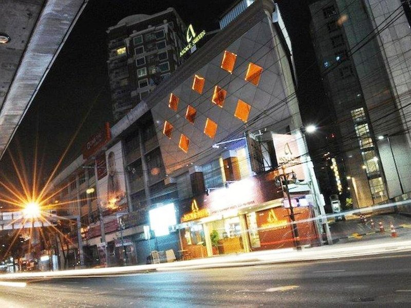 Studio Asoke 1