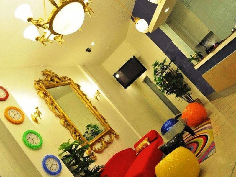 Studio Asoke 4