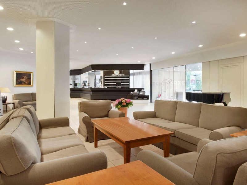 Ramada by Wyndham Nuernberg Parkhotel 5