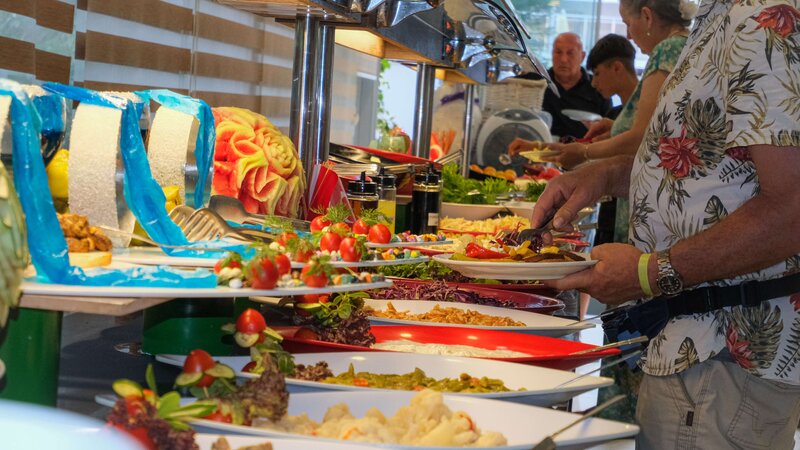 Hawaii Suite Beach Hotel 4