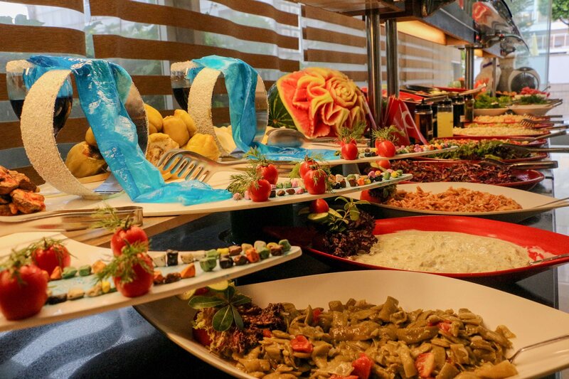 Hawaii Suite Beach Hotel 6