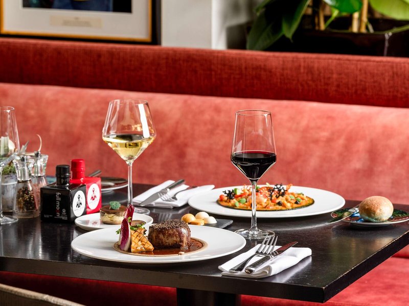 Fairmont Le Montreux Palace 36