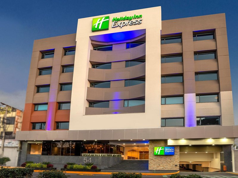 Holiday Inn Express Mexico Basilica 3
