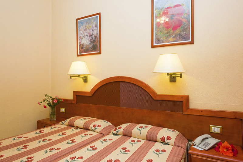 Hotel Monopol 10