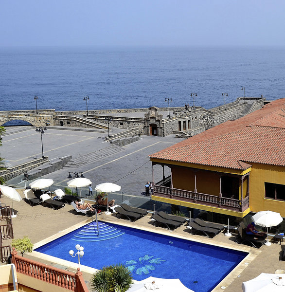 Hotel Monopol 16