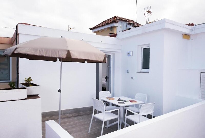 Hotel Monopol 12