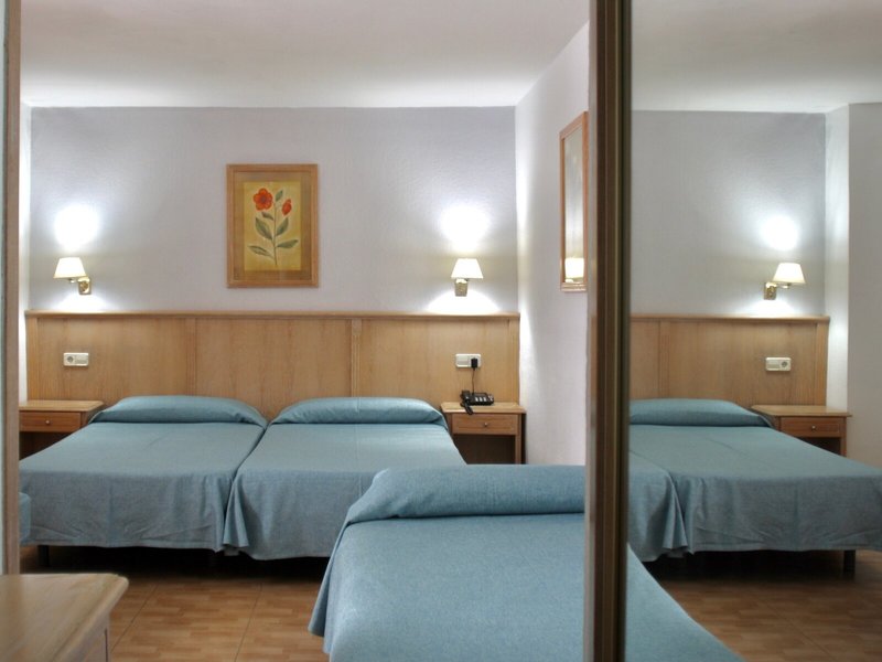 Park Plaza & Tropical - Park Plaza 15