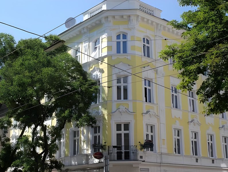 Arnes Hotel Vienna 5