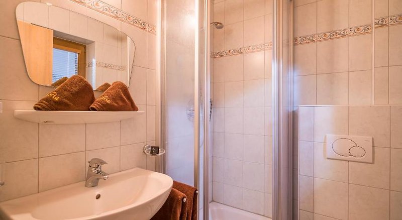 Hotel Viktoria & Landhaus Joggl 5