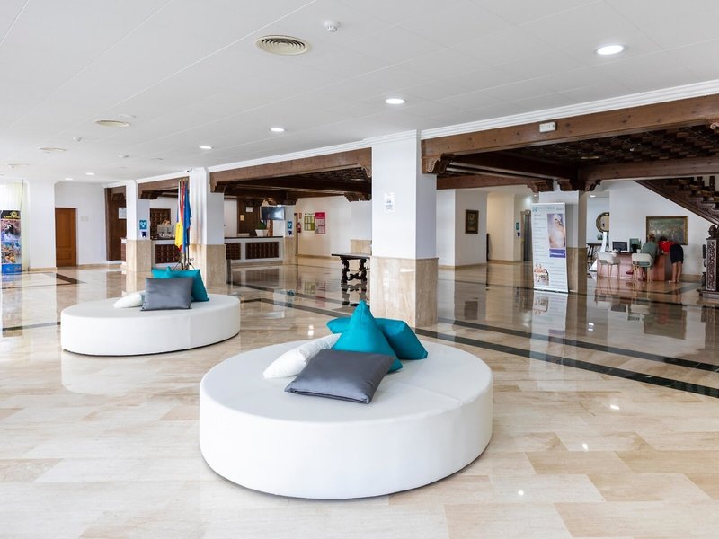 Blue Sea Puerto Resort 7