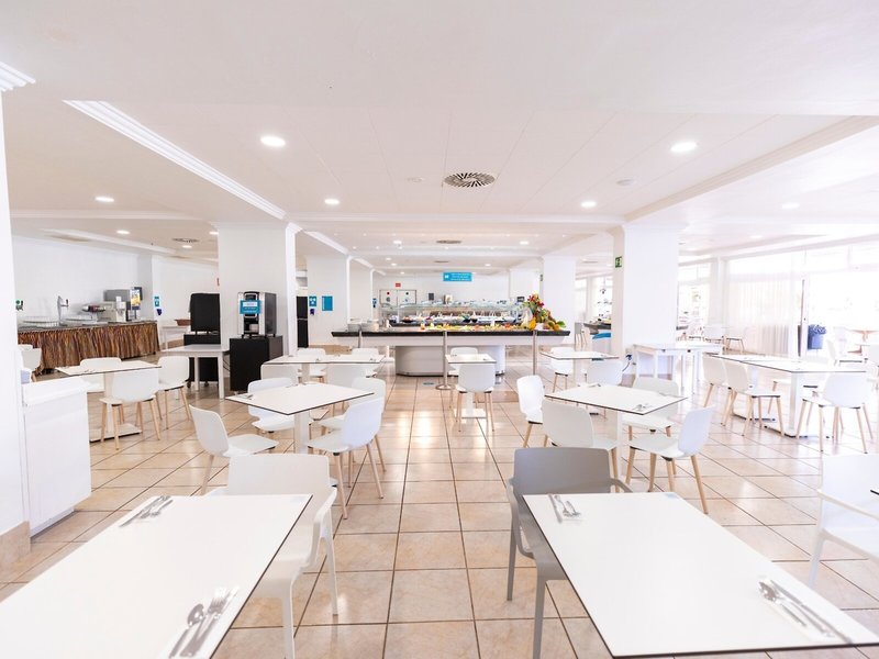 Blue Sea Puerto Resort 11