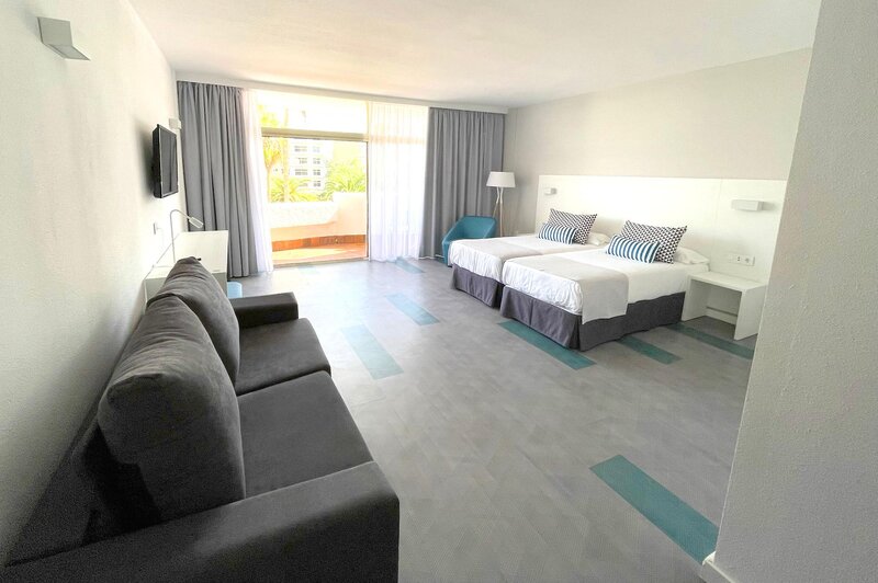 Blue Sea Puerto Resort 28