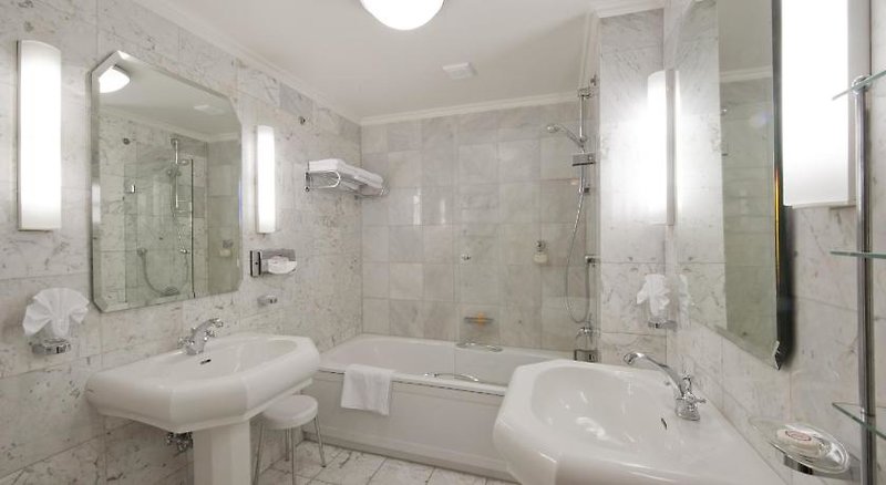 THERESA Wellness Genießer Hotel 1