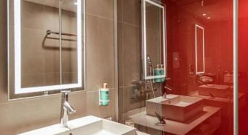 Novotel Valence Sud 2