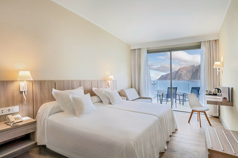 Barceló Santiago 11