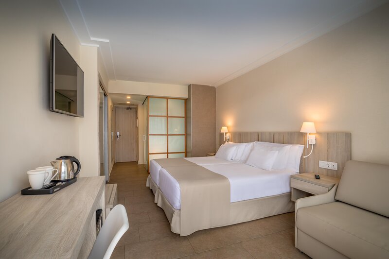 Barcelo Santiago 56
