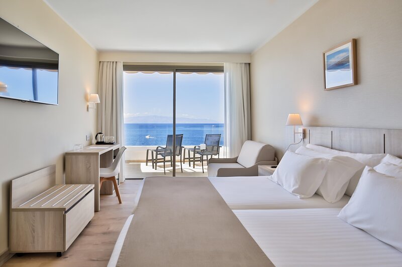 Barcelo Santiago 64