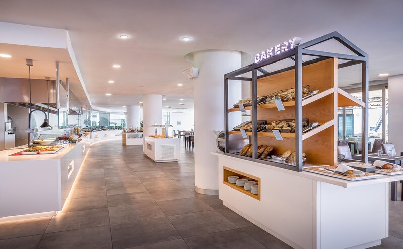 Barcelo Santiago 77