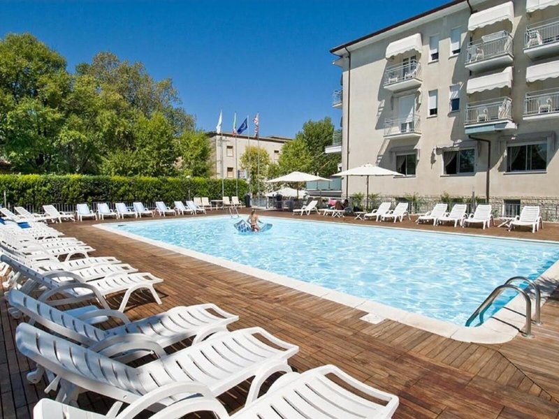 Hotel St. Moritz 2