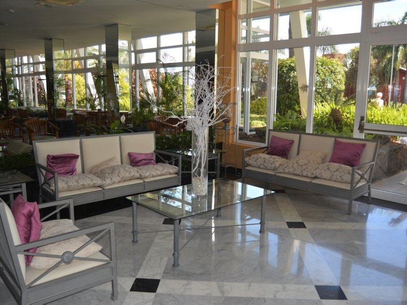 La Quinta Park Suites 13