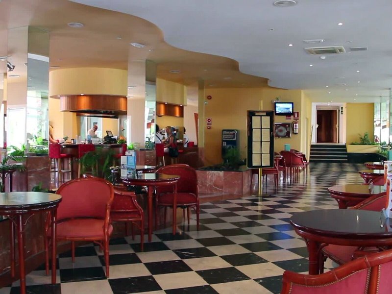 La Quinta Park Suites 19