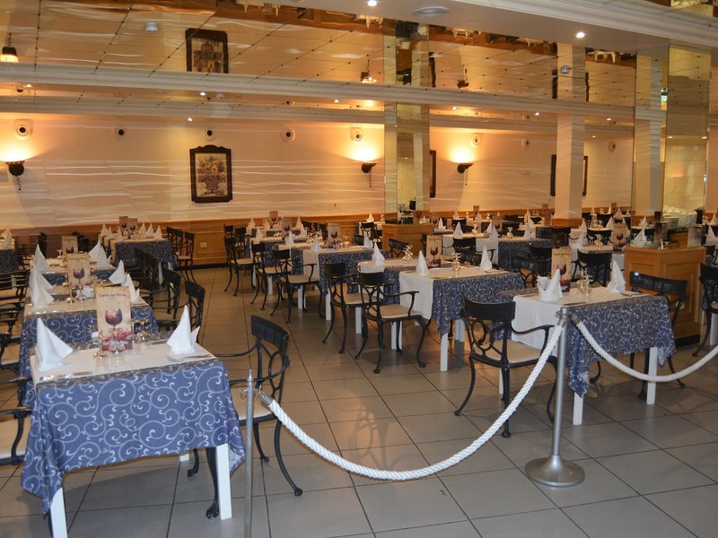 La Quinta Park Suites 23