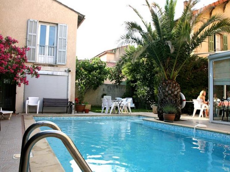 Adonis Arc Hotel Aix 13