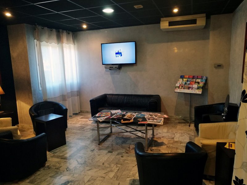 Adonis Arc Hotel Aix 19
