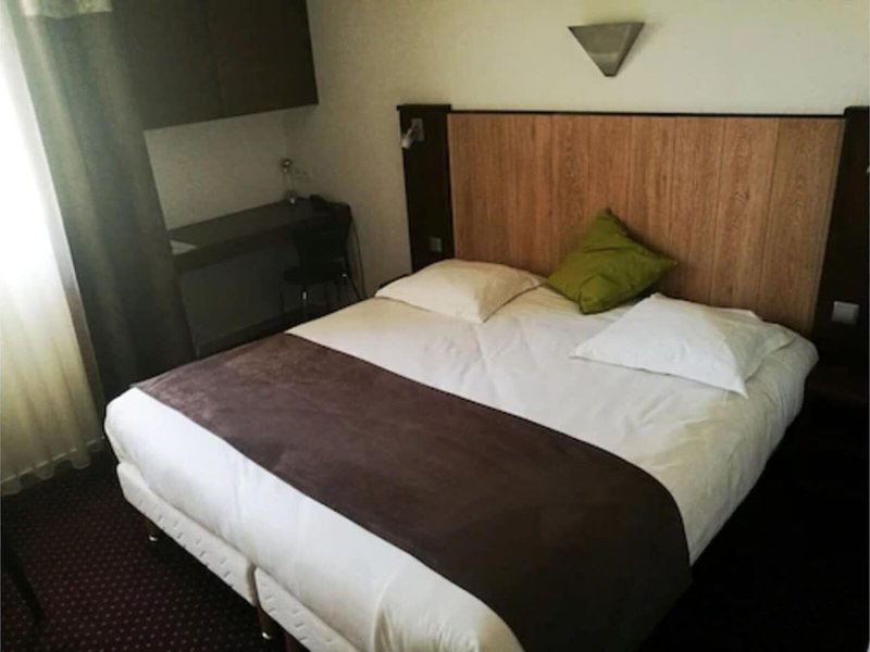 Adonis Arc Hotel Aix 34