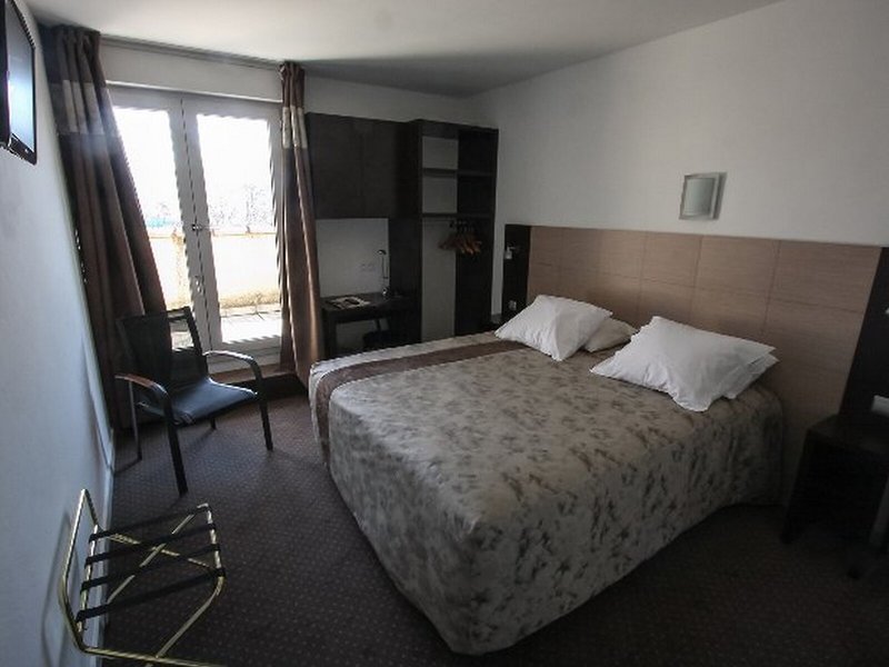 Adonis Arc Hotel Aix 41