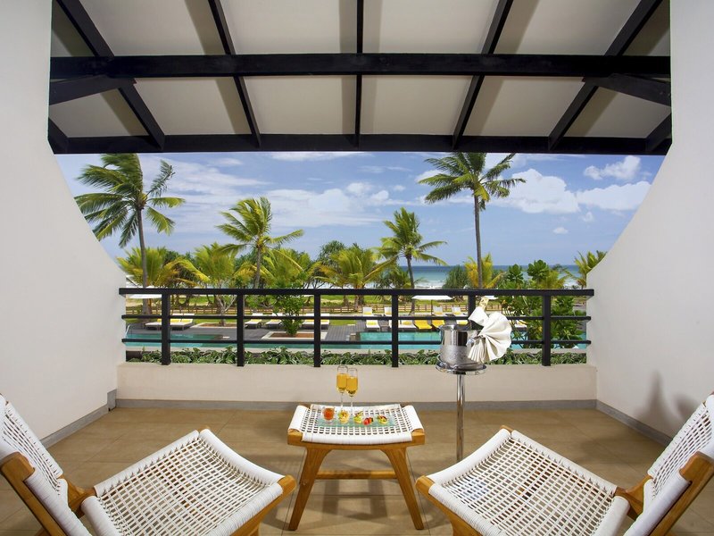 Centara Ceysands Resort & Spa 3