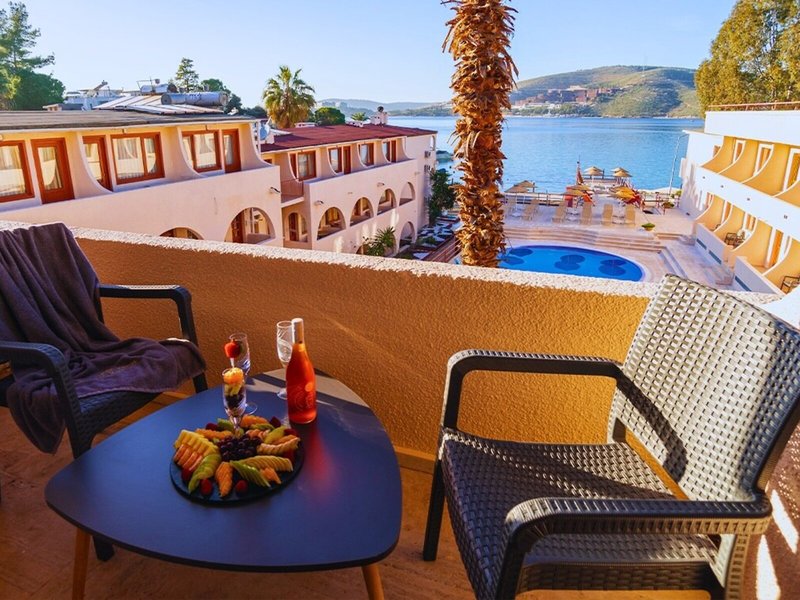 Oscar Seaside Hotel & Spa 9